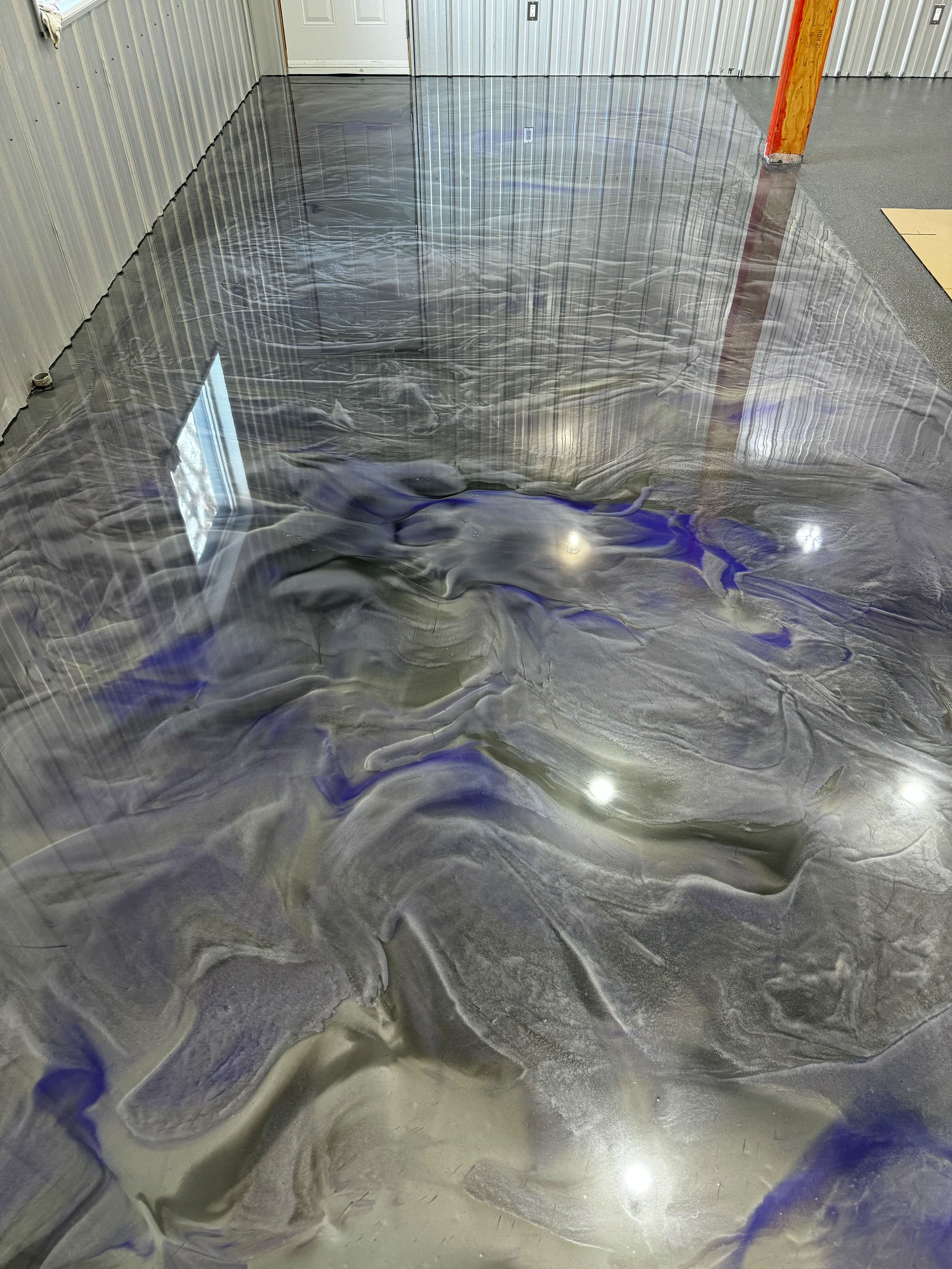 Finition de plancher en époxy